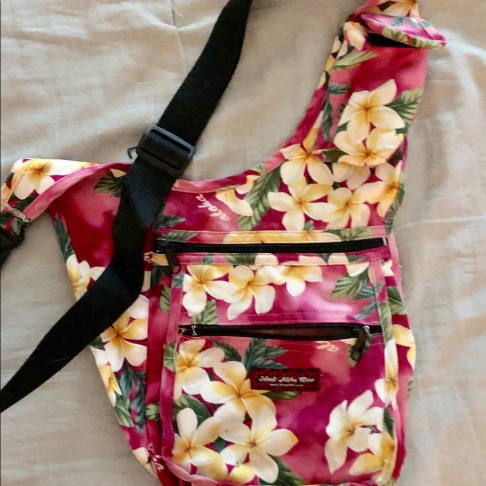 Hawaiian purse